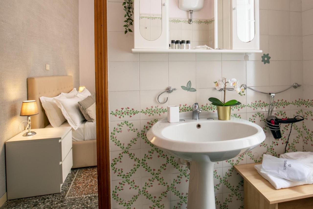 Baldassini Suites Rome Luaran gambar