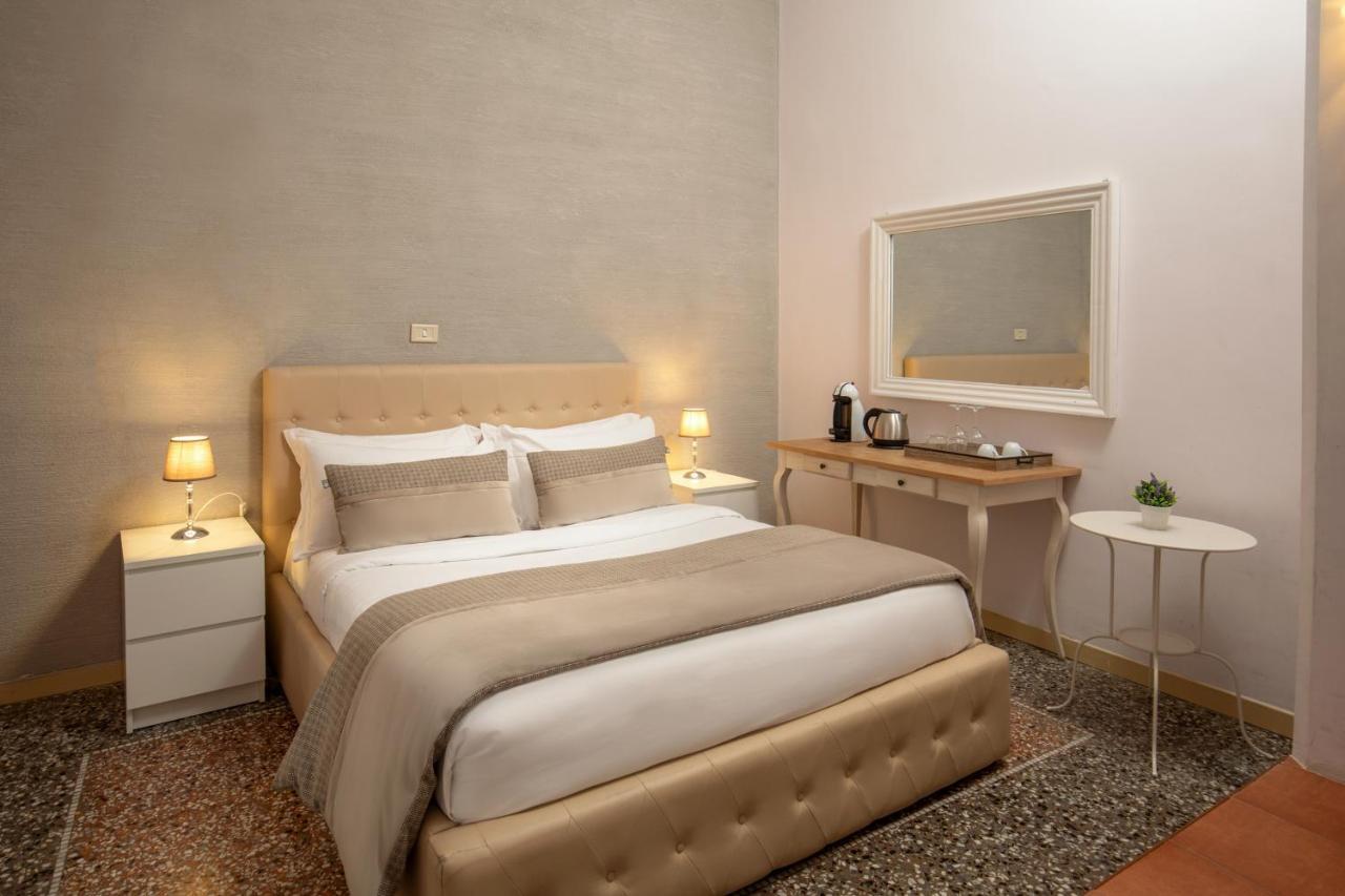 Baldassini Suites Rome Luaran gambar