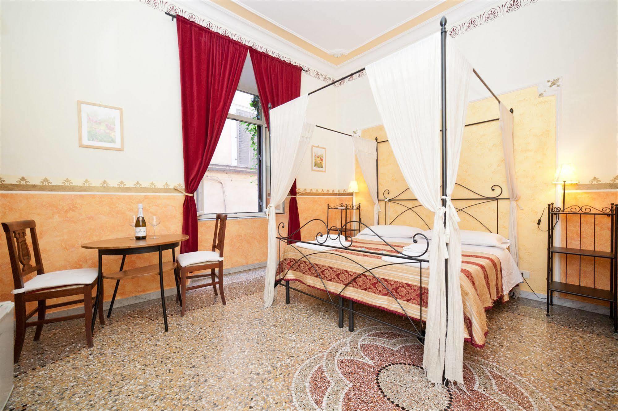 Baldassini Suites Rome Luaran gambar