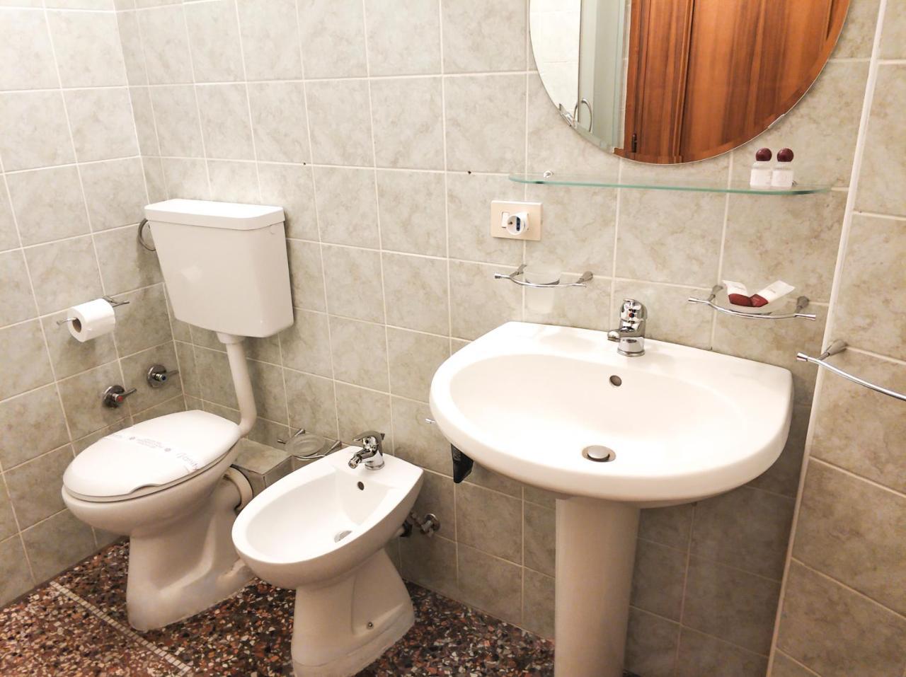 Baldassini Suites Rome Luaran gambar